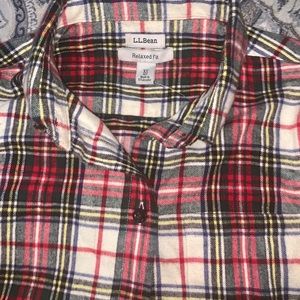 L.L. Bean relaxed fit boyfriend button down shirt
